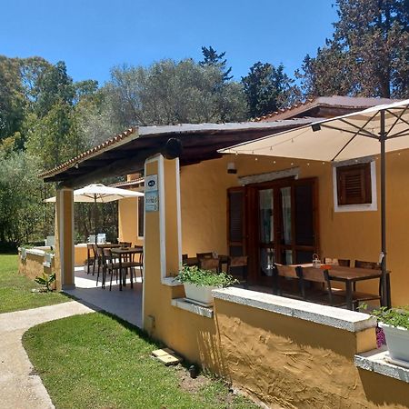 B&B Helios Il Tuo Relax In Sardegna San Teodoro  Exteriör bild